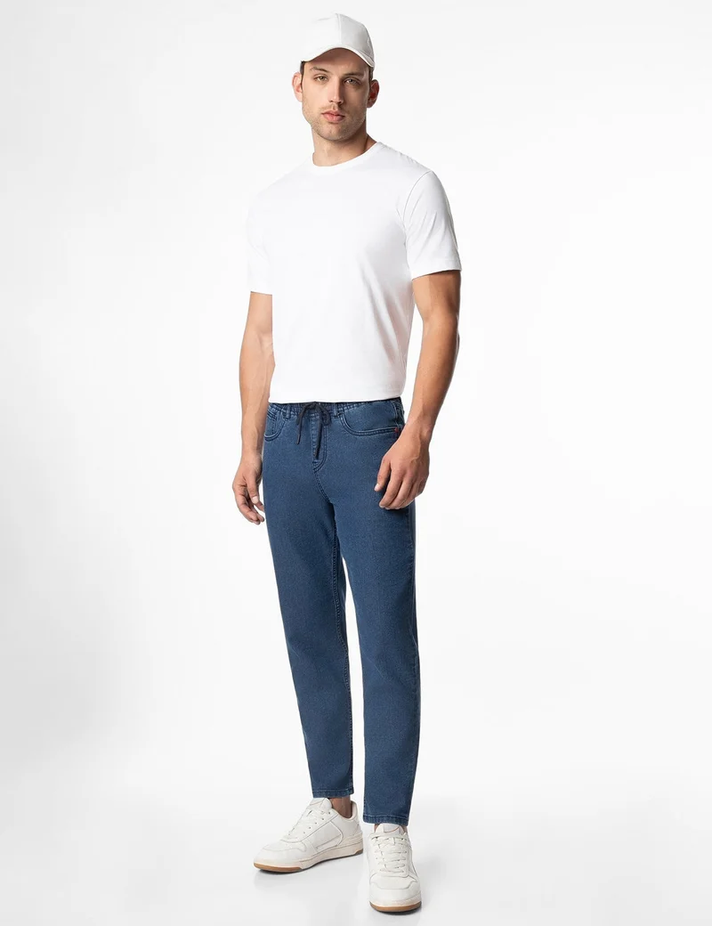 inkd جينز رياضي للرجال - متوسط الارتفاع | مزيج القطن | قماش قابل للتمدد| حزام الخصر المطاطي | تصميم كلاسيك 5 بوكيتيب | جينز للرجال